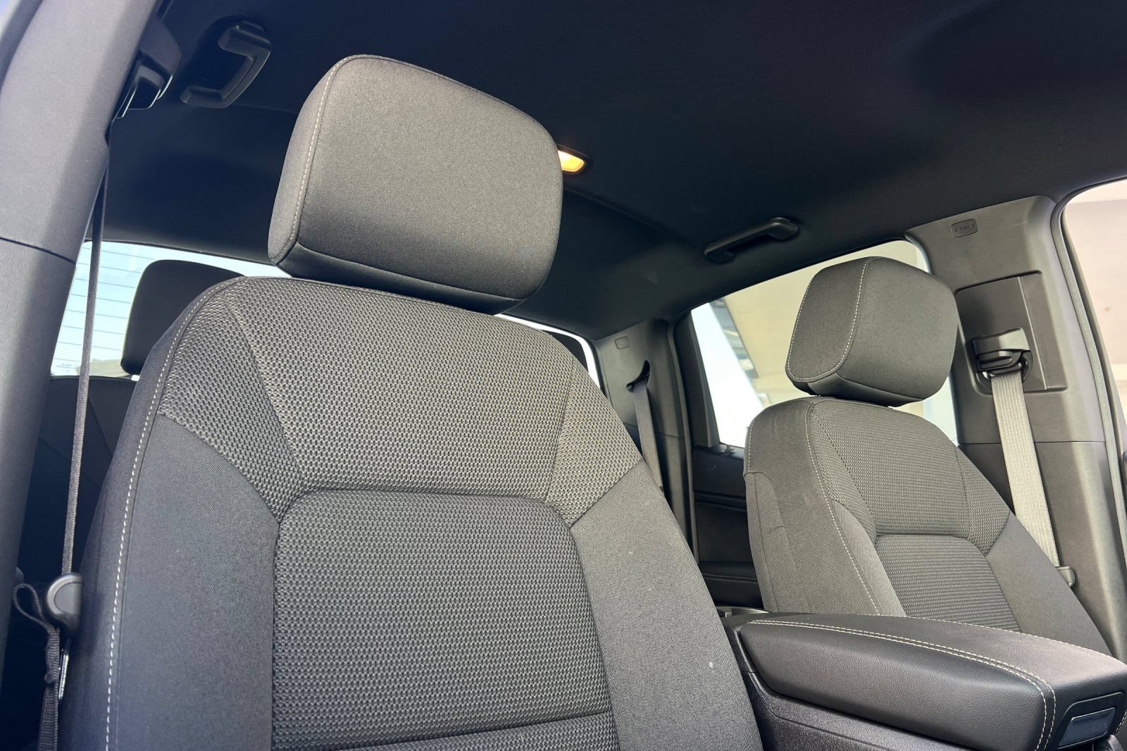 Used 2026 GMC Canyon Elevation RWD image 21