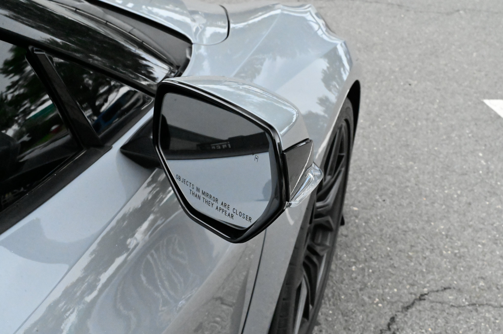 Used 2024 Chevrolet Corvette Z06 w/ Stealth Interior Trim Package RWD image 14