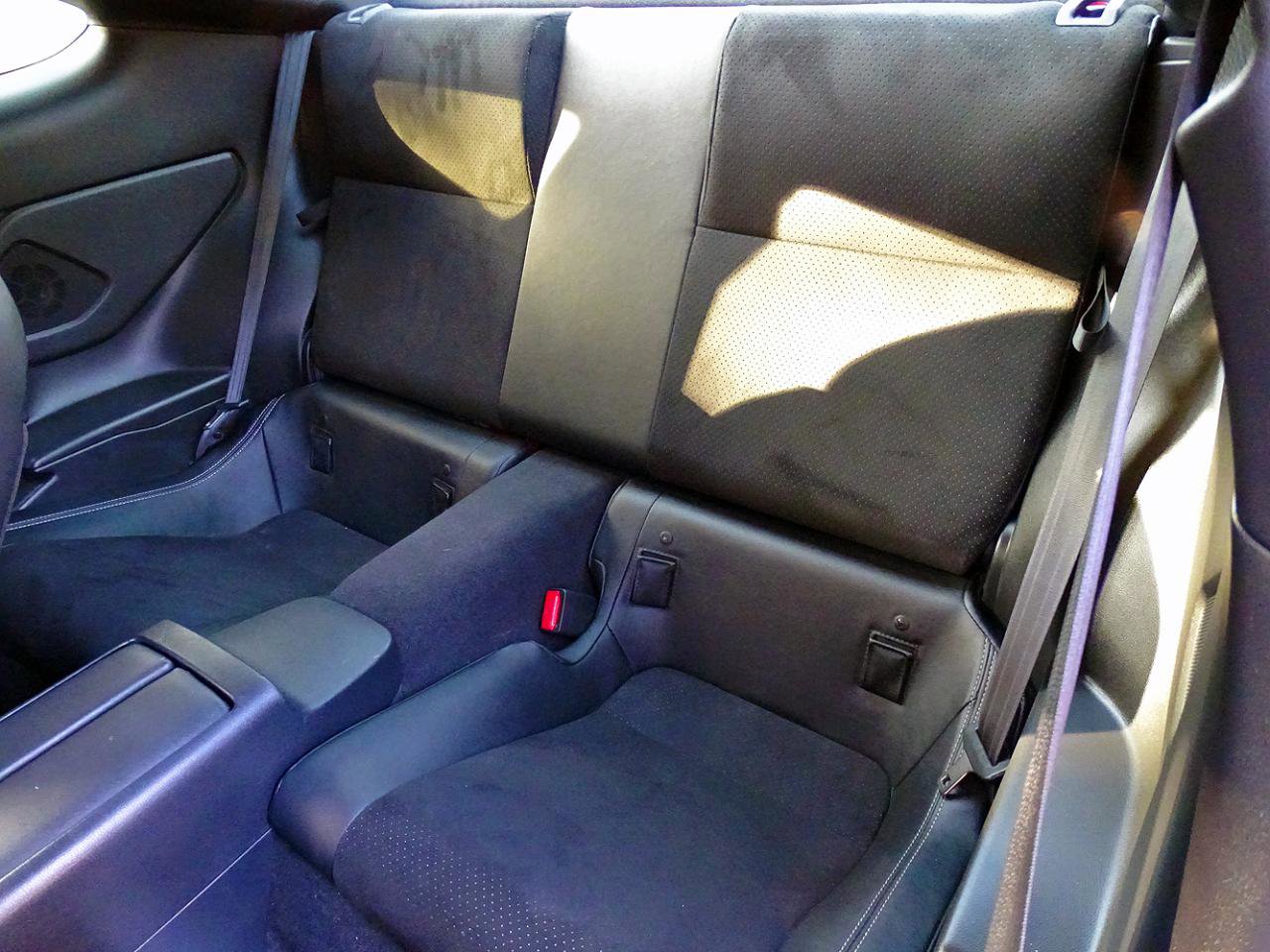 Used 2024 Toyota GR86 Premium RWD image 39