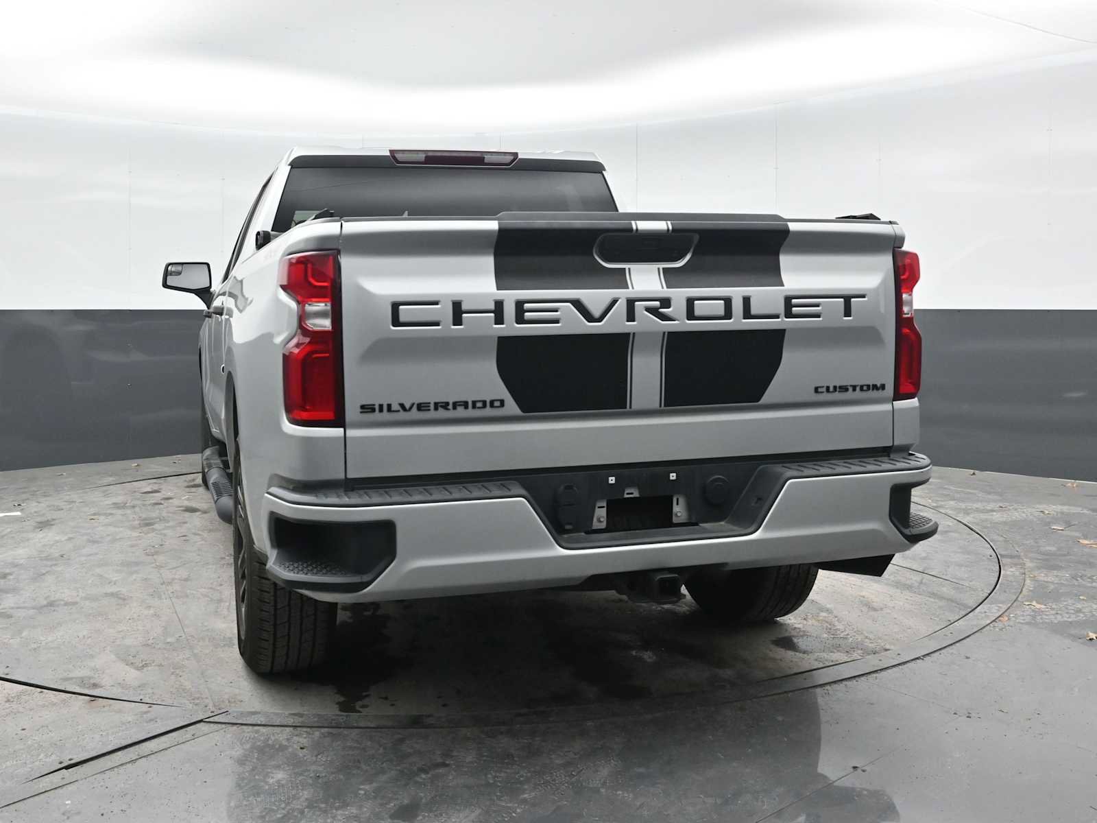 Used 2020 Chevrolet Silverado 1500 Custom w/ Rally Edition image 11