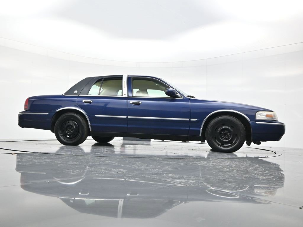 Used 2006 Mercury Grand Marquis LS image 48
