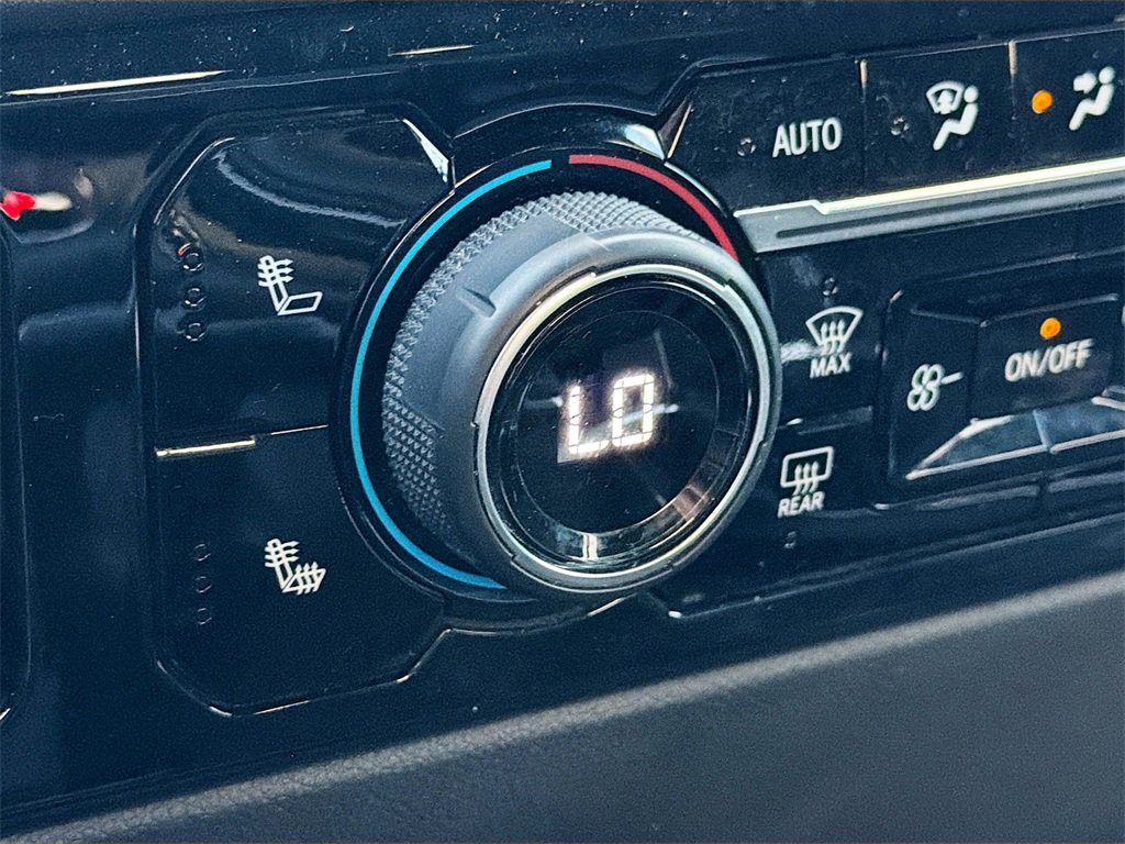 Used 2024 Chevrolet Silverado 1500 RST w/ Convenience Package II image 20