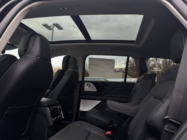 New 2026 Lincoln Aviator Reserve image 22