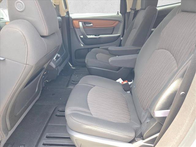 Used 2016 Chevrolet Traverse LT FWD image 18
