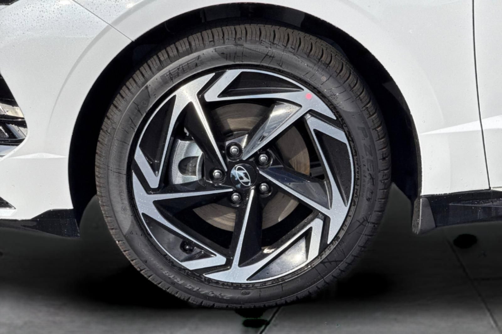Used 2026 Hyundai Sonata SEL FWD image 27