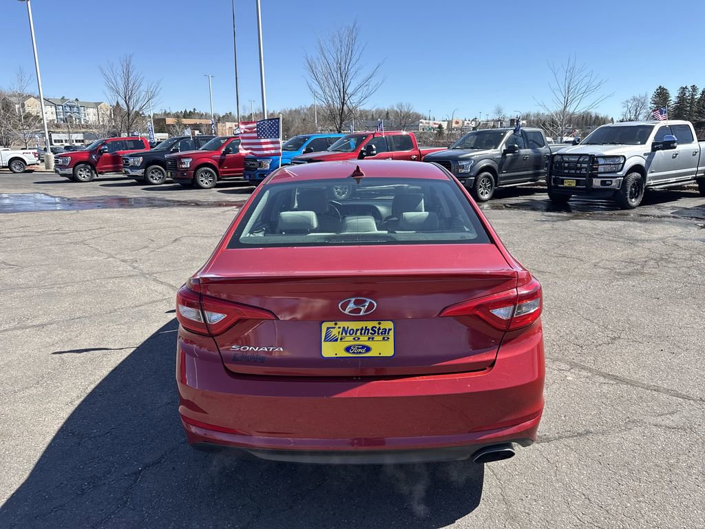 Used 2017 Hyundai Sonata SE FWD image 7