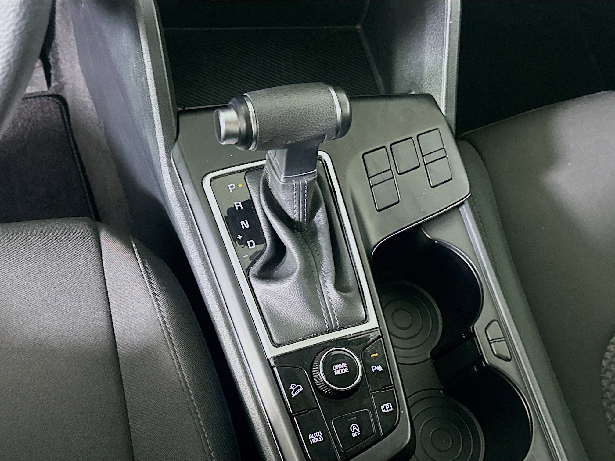 Used 2024 Kia Sportage LX image 24