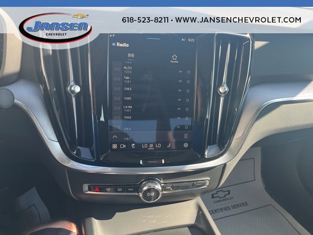 Used 2025 Volvo S60 B5 Core image 26