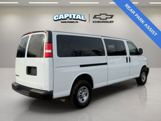 Used 2022 Chevrolet Express 3500 LS image 5