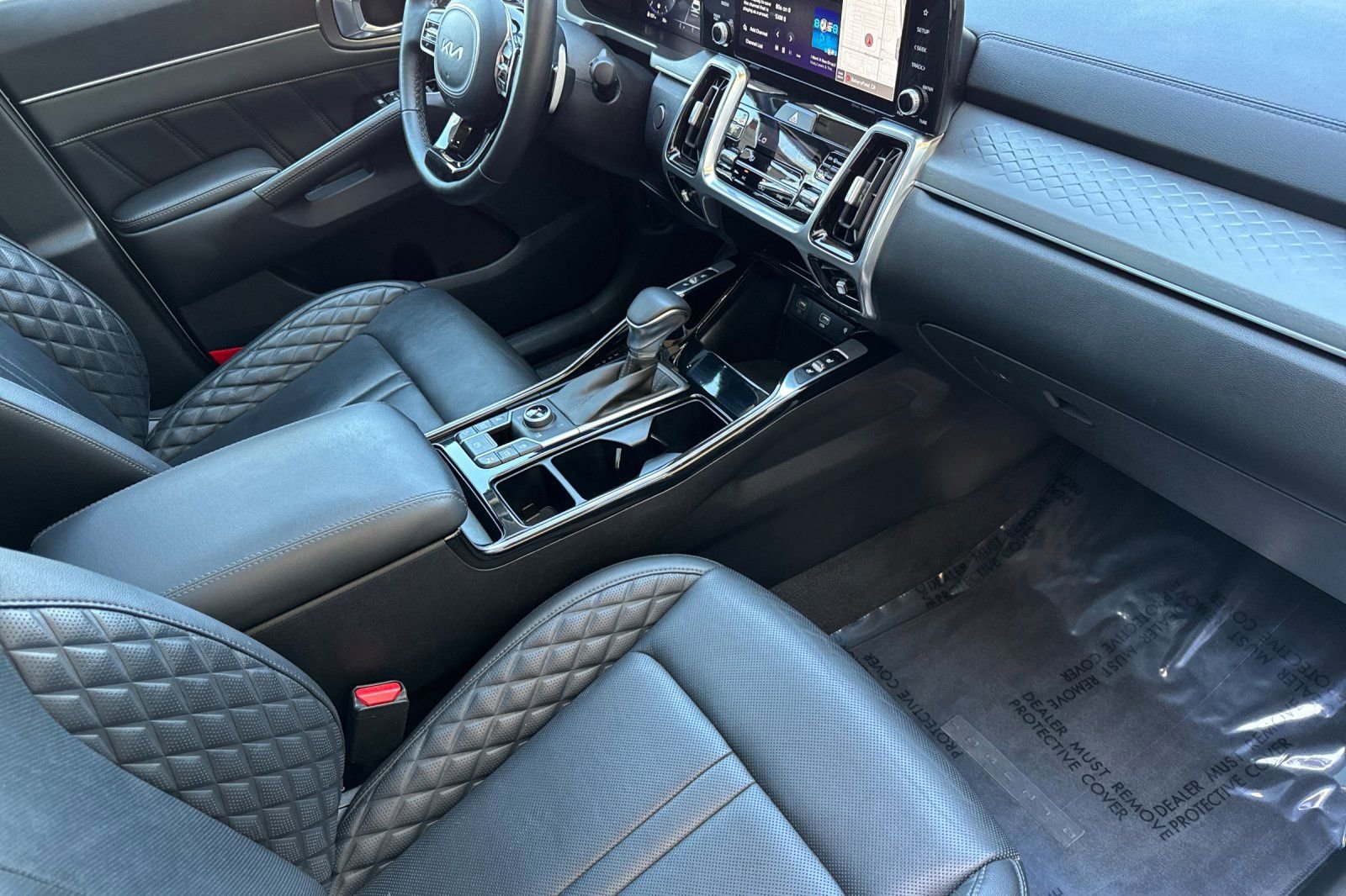 Used 2023 Kia Sorento SX image 18