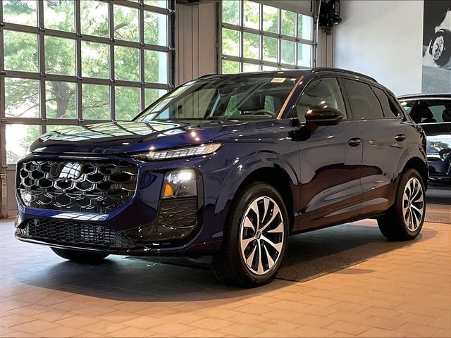 New 2026 Audi Q3 quattro 2.0T AWD/4WD image 4