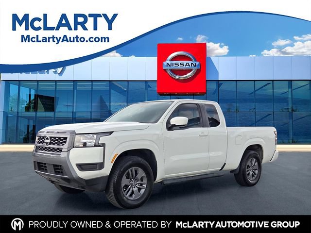 Used 2025 Nissan Frontier SV RWD image 1