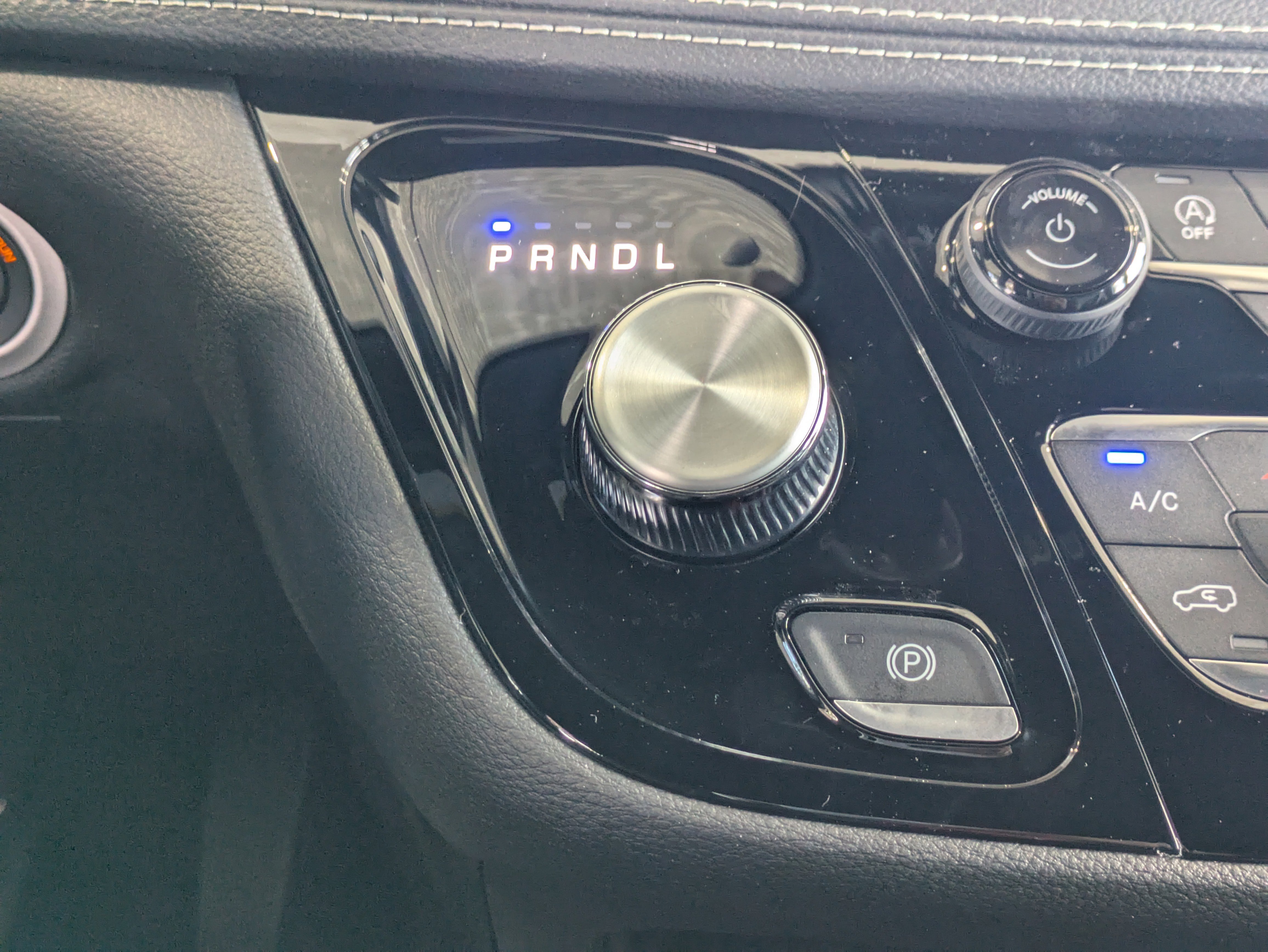 New 2026 Chrysler Pacifica Select image 20