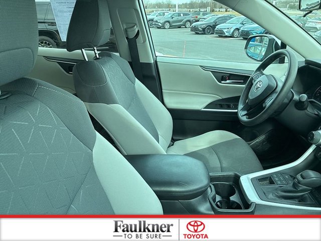 Used 2020 Toyota RAV4 XLE w/ All Weather Liner Package image 21
