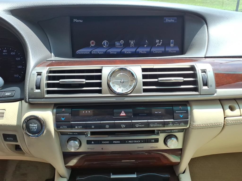 Used 2014 Lexus LS 460 w/ Comfort Package RWD image 20