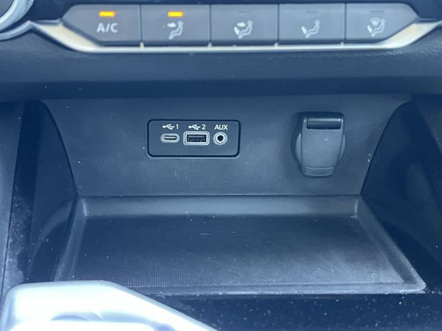 Used 2024 Nissan Altima 2.5 SV FWD image 21