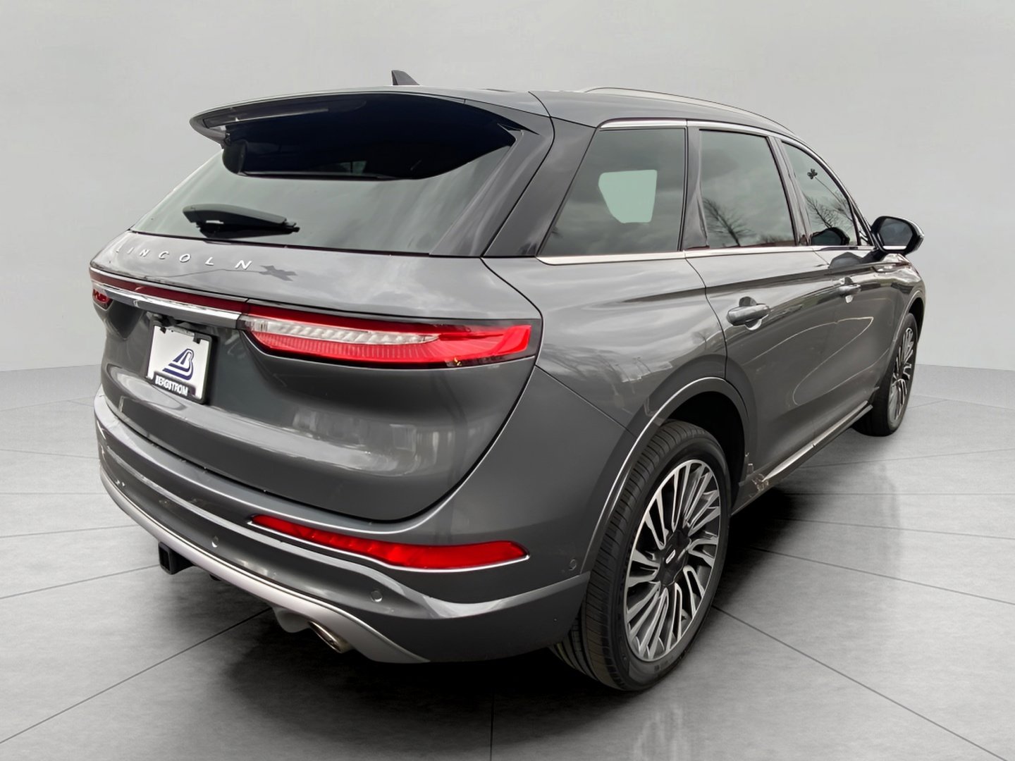 Used 2022 Lincoln Corsair Reserve w/ Equipment Group 201A AWD/4WD image 12