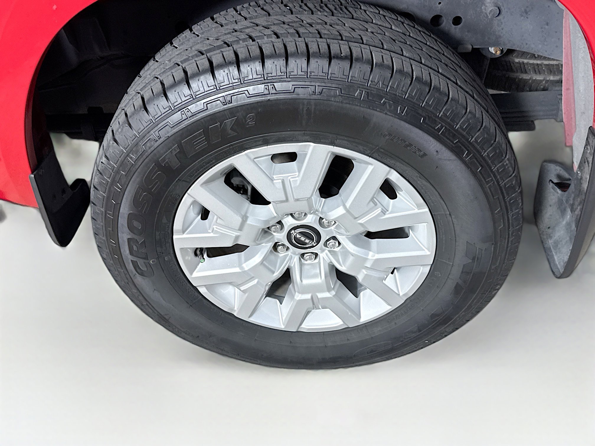 Used 2022 Nissan Frontier SV image 35