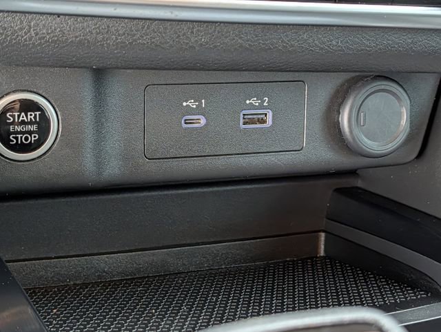 Used 2023 Nissan Rogue SV FWD image 18