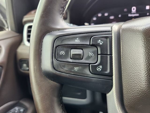 Used 2023 GMC Yukon XL Denali AWD/4WD image 29