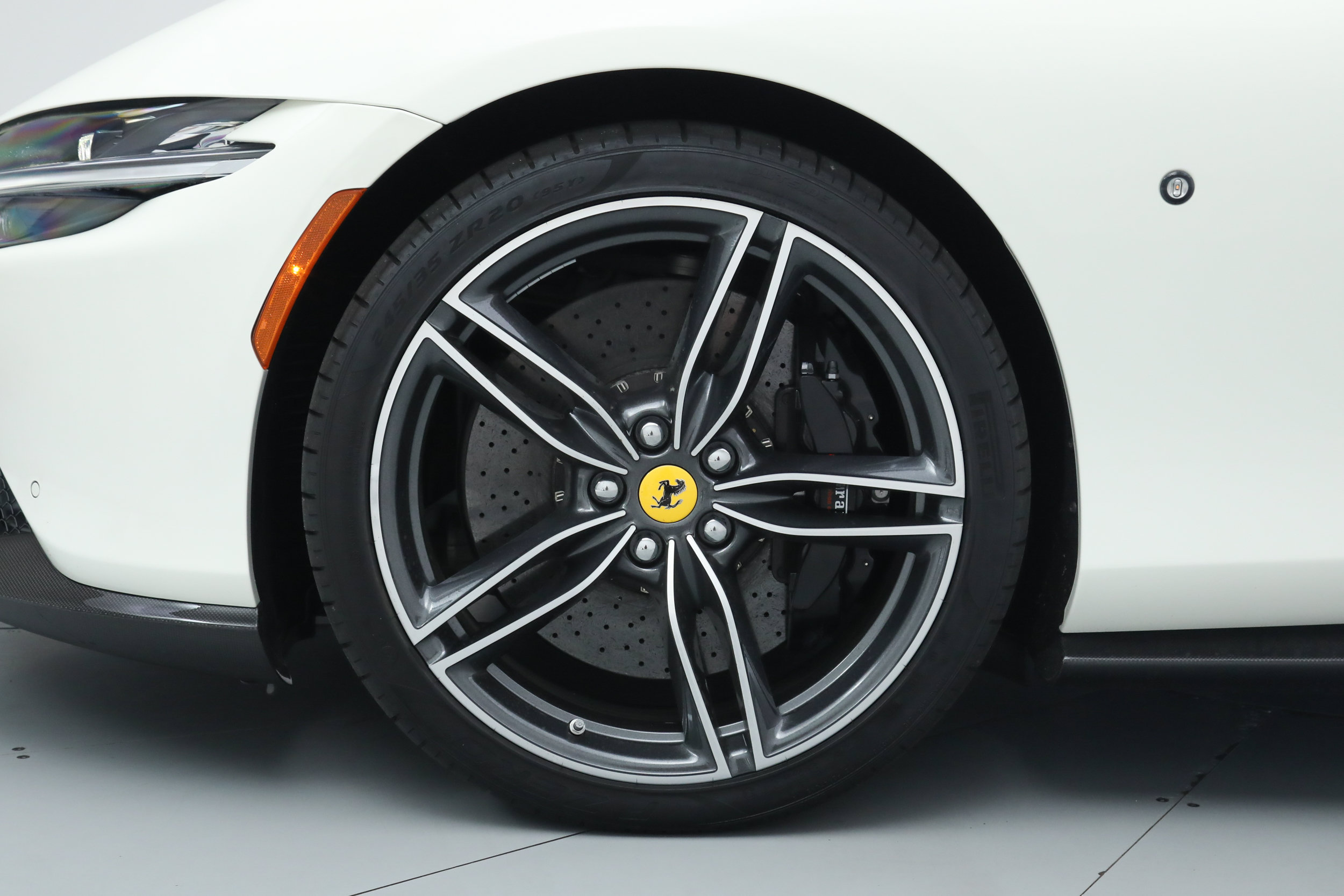 Certified 2024 Ferrari Roma Spider RWD image 43