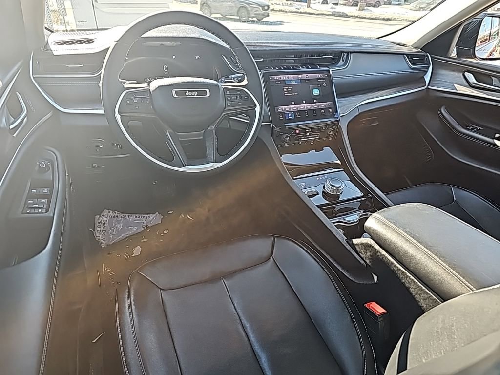Certified 2023 Jeep Grand Cherokee Limited image 17