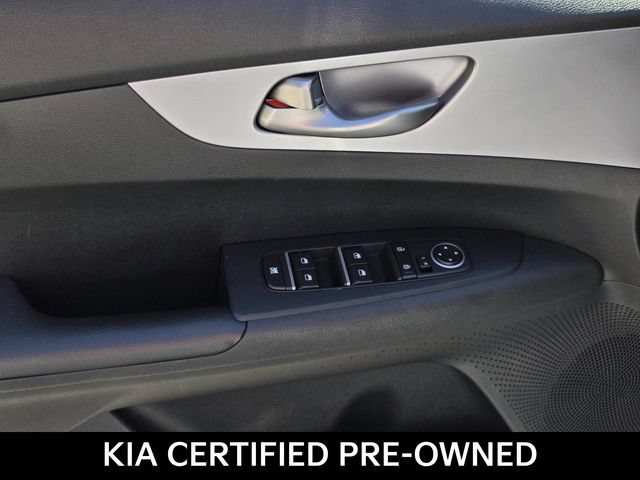 Certified 2022 Kia Forte Sedan FWD image 16
