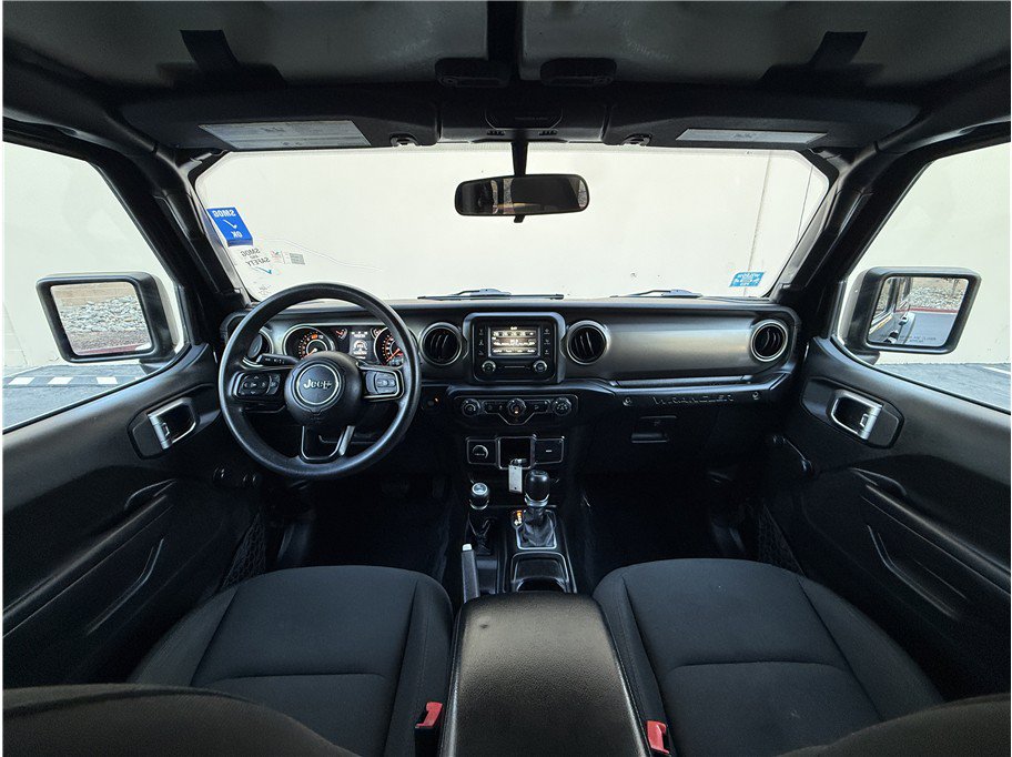 Used 2018 Jeep Wrangler Unlimited Sport AWD/4WD image 12