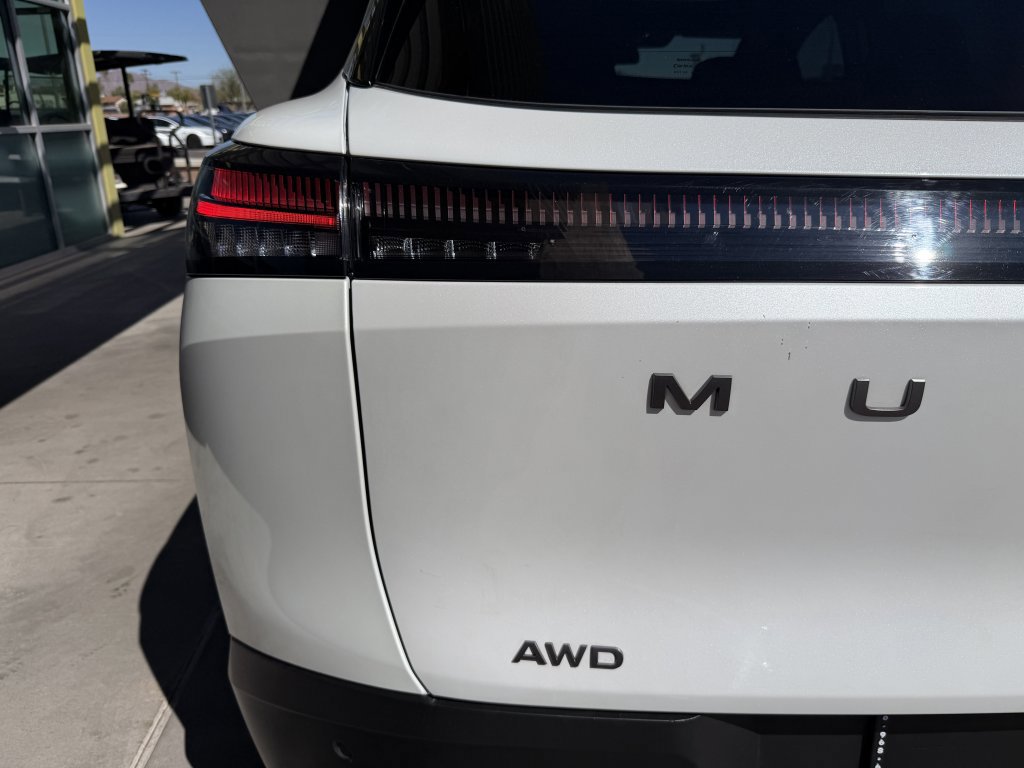 Used 2025 Nissan Murano SL image 14