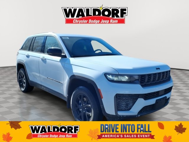 New 2026 Jeep Grand Cherokee Altitude