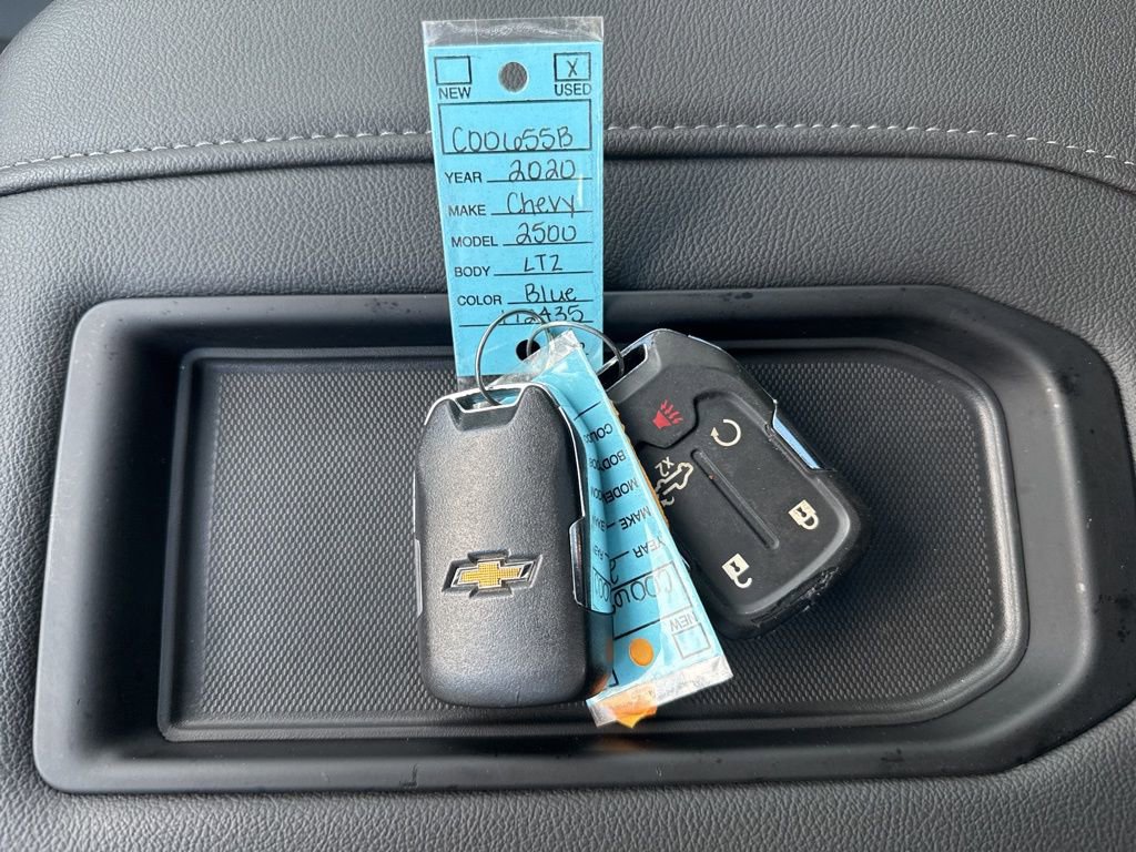 Used 2020 Chevrolet Silverado 2500 LTZ w/ LTZ Plus Package image 41