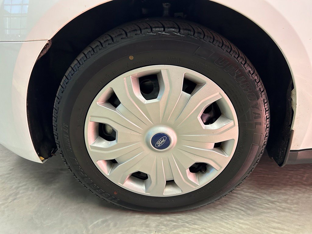 Used 2019 Ford Transit Connect XLT FWD image 18