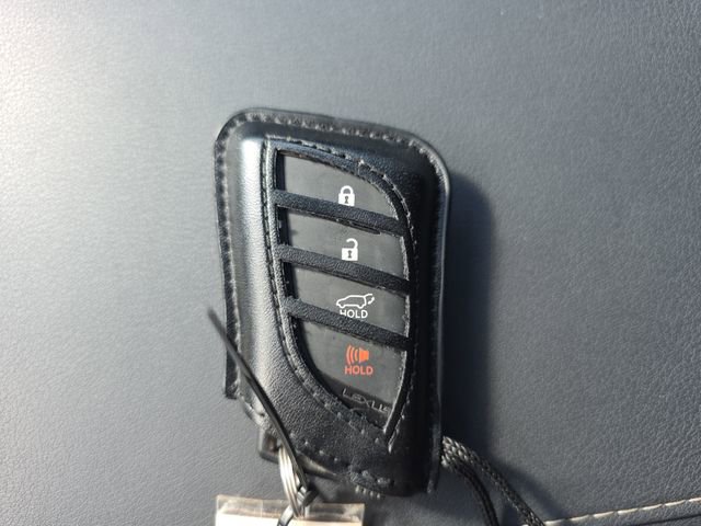 Used 2024 Lexus RX 350h w/ Convenience Package AWD/4WD image 33