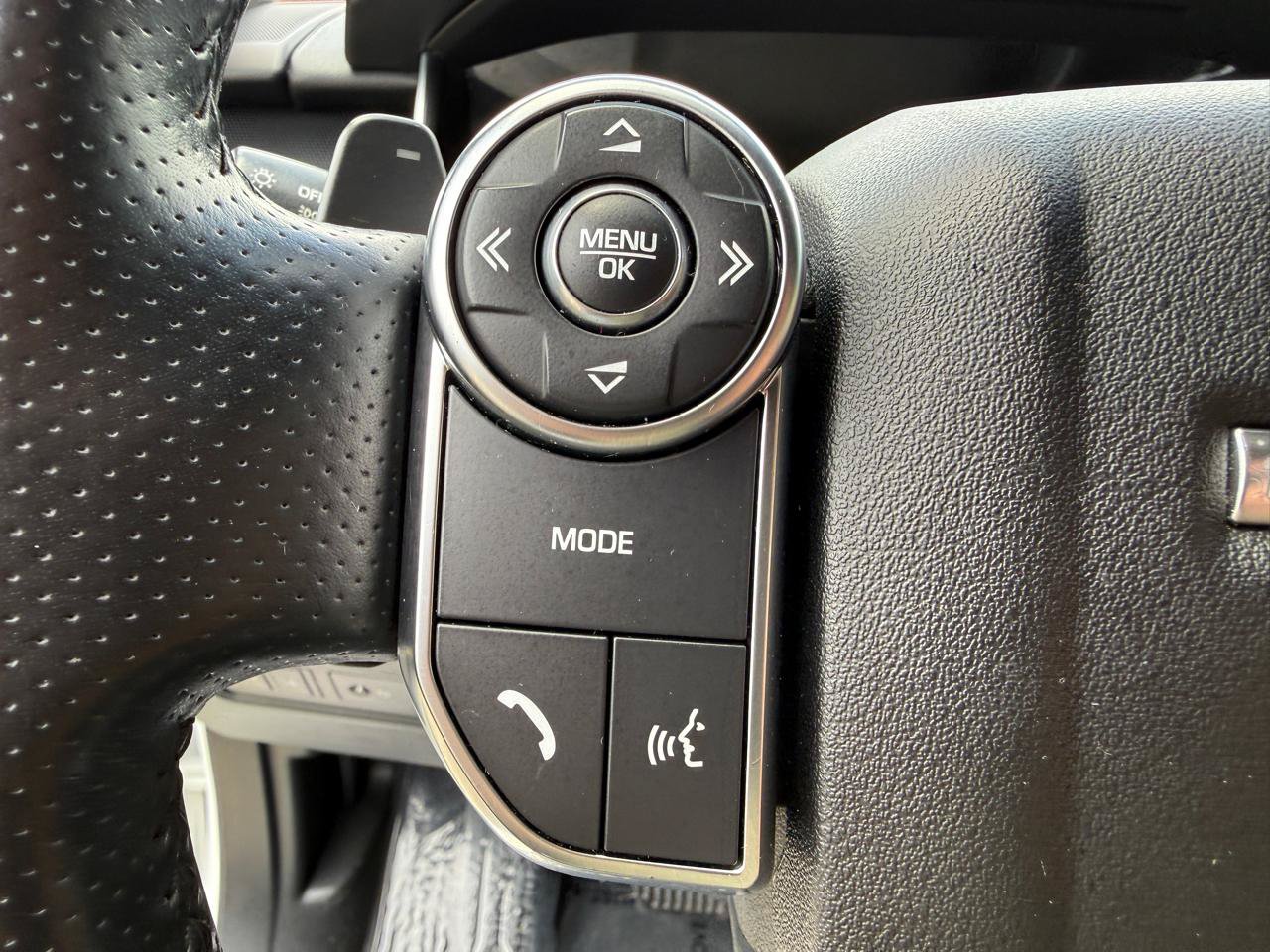 Used 2017 Land Rover Range Rover Sport Supercharged AWD/4WD image 15