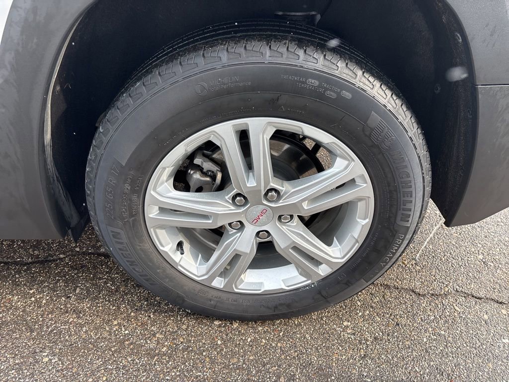 Used 2022 GMC Terrain SLE w/ Driver Convenience Package image 9