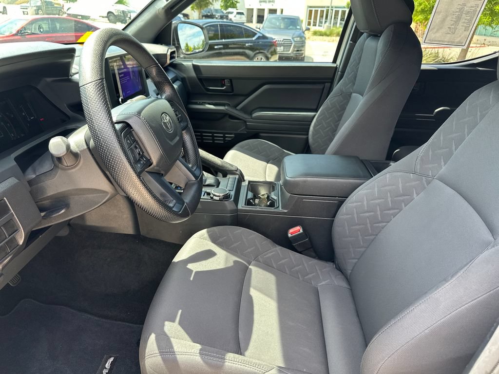 Used 2025 Toyota Tacoma SR AWD/4WD image 20