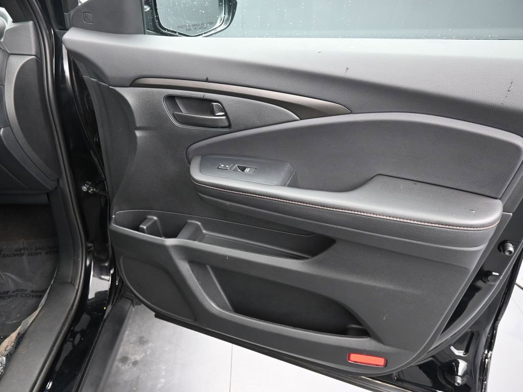 Used 2024 Honda Passport TrailSport image 47