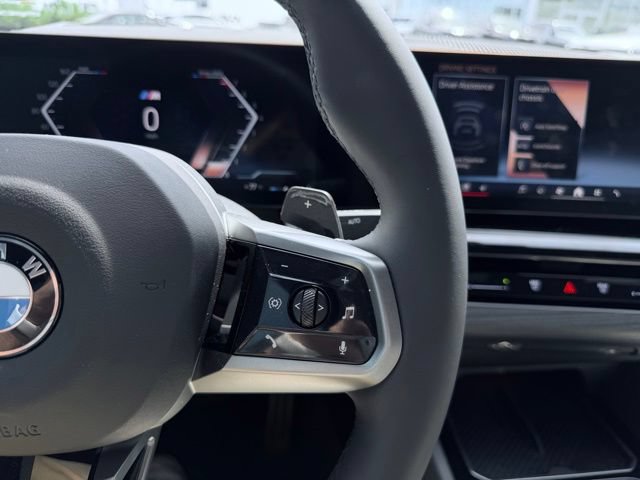 Certified 2026 BMW 530i xDrive AWD/4WD image 32
