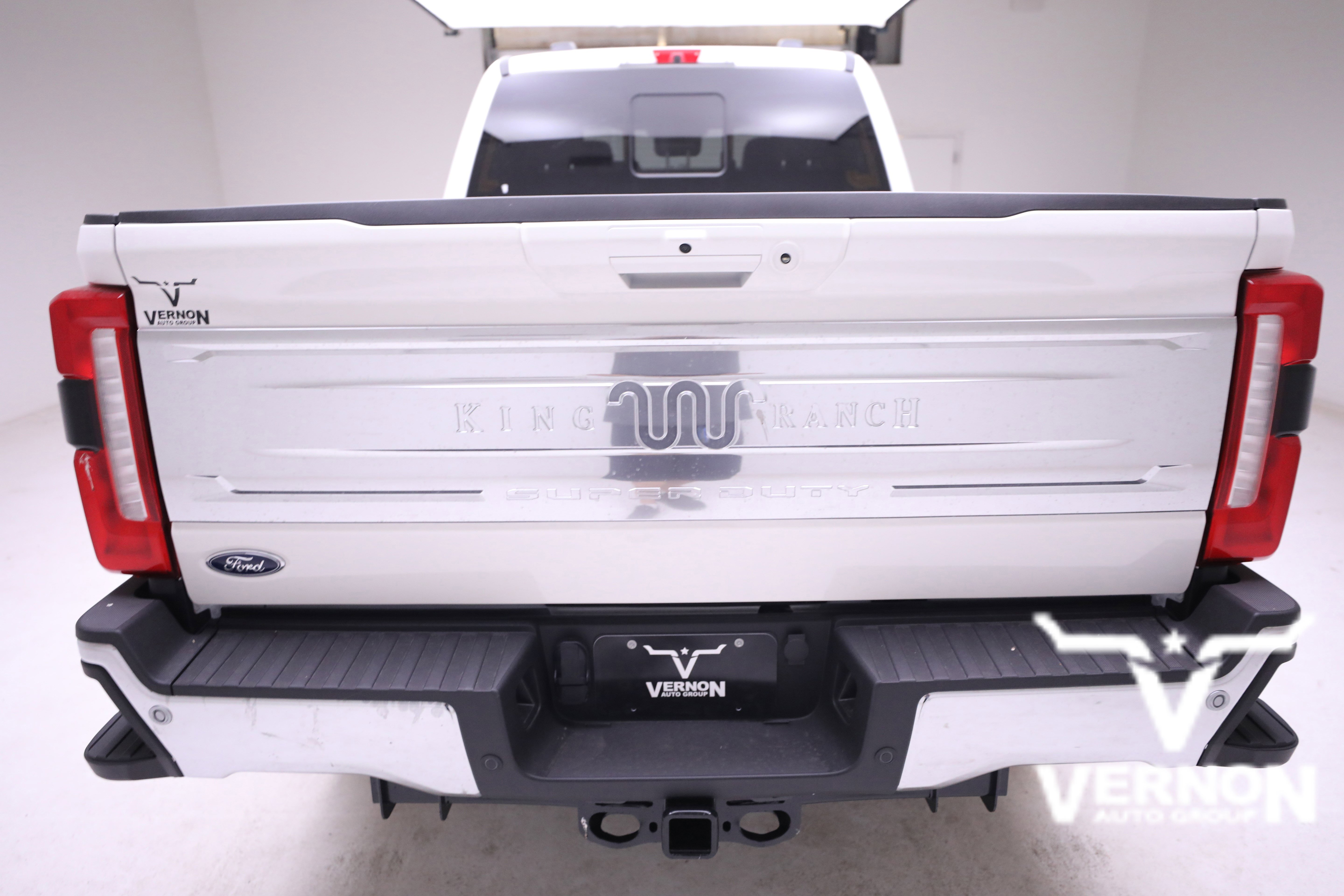 New 2026 Ford F250 King Ranch w/ Tremor Off-Road Package image 4