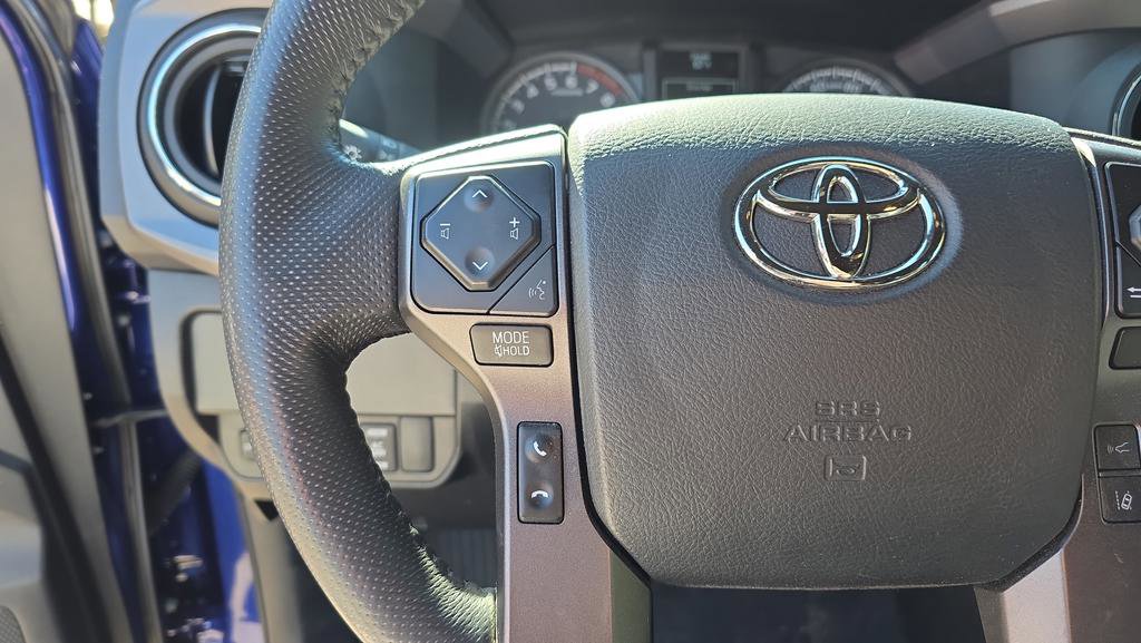 Used 2023 Toyota Tacoma TRD Sport image 14