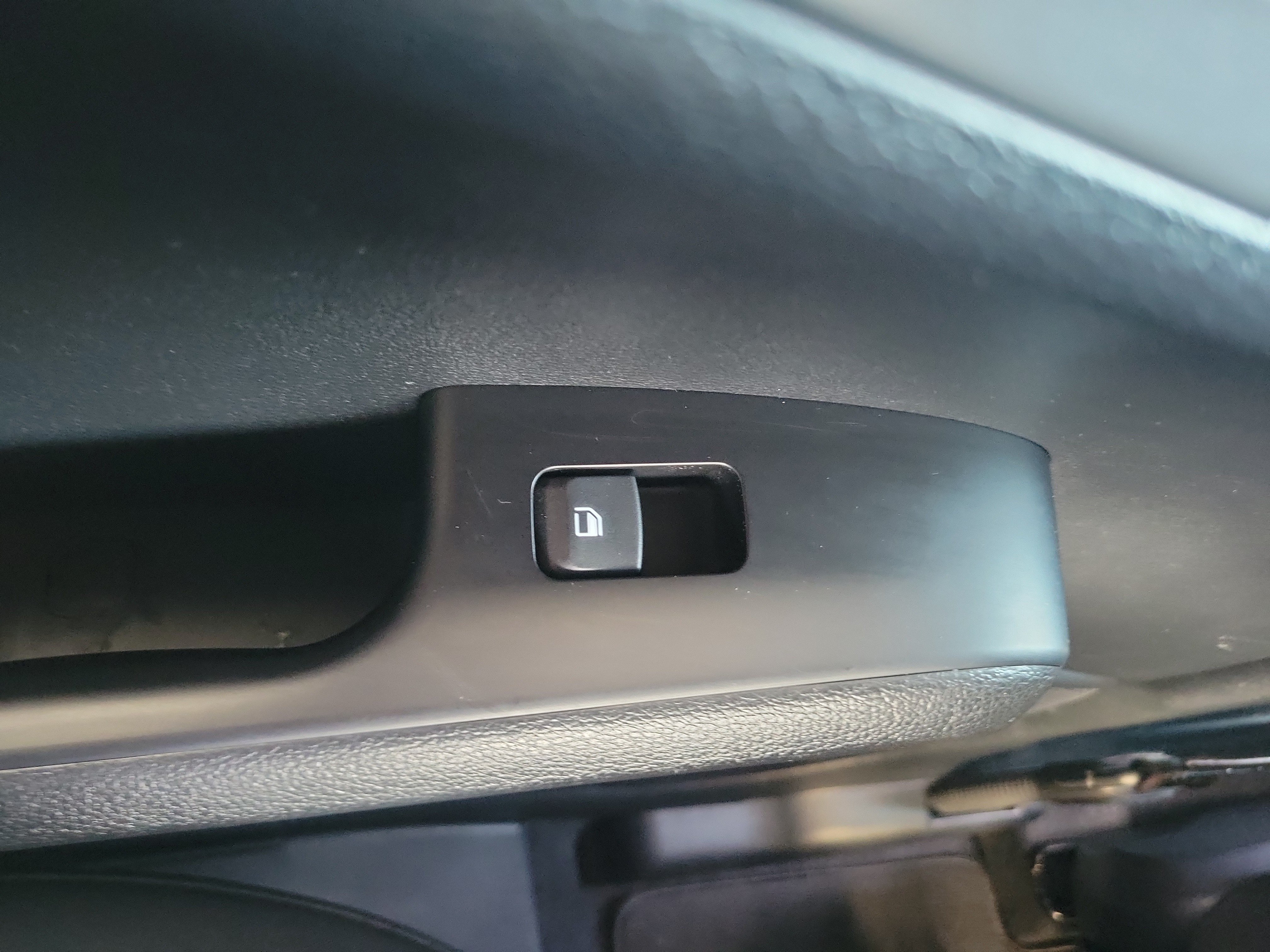 Used 2023 Kia Soul S FWD image 13