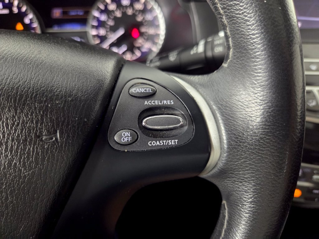 Used 2019 INFINITI QX60 Luxe w/ Essential Package FWD image 16