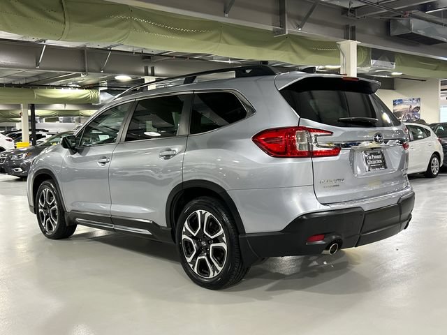 Used 2023 Subaru Ascent Limited AWD/4WD image 4