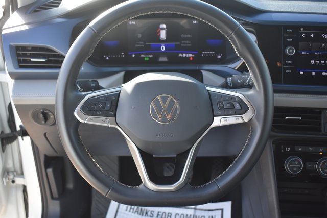 Used 2024 Volkswagen Taos SE FWD image 19