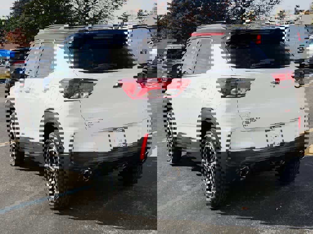 Used 2023 Chevrolet TrailBlazer RS w/ Convenience Package image 4