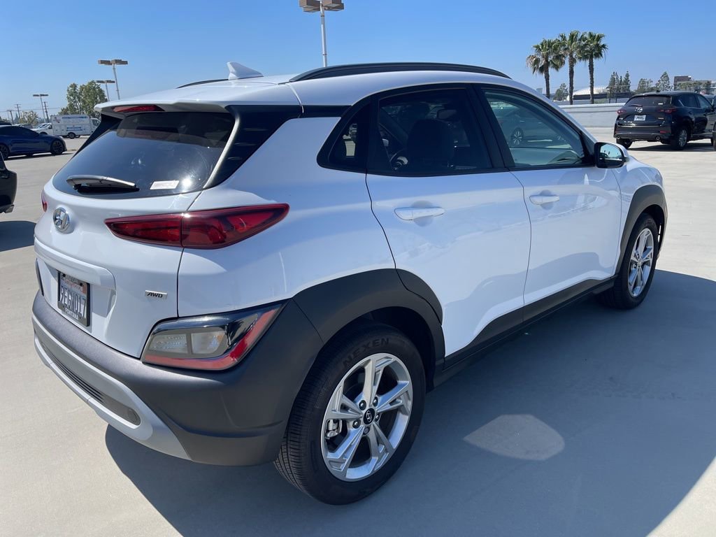Used 2023 Hyundai Kona SEL w/ Convenience Package image 4