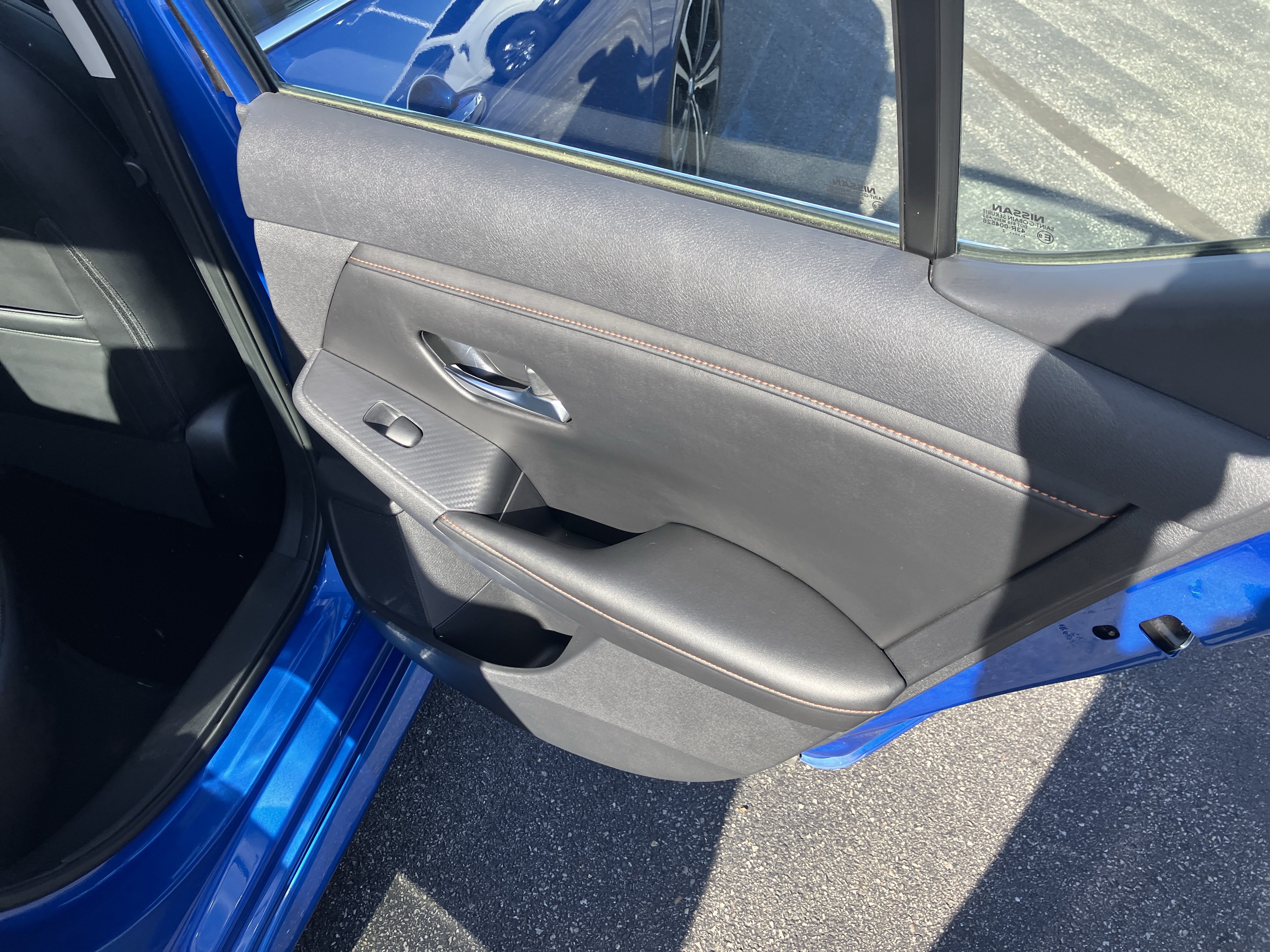 Used 2022 Nissan Sentra SR w/ SR Premium Package FWD image 11