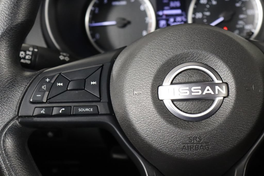 Used 2024 Nissan Kicks S FWD image 8