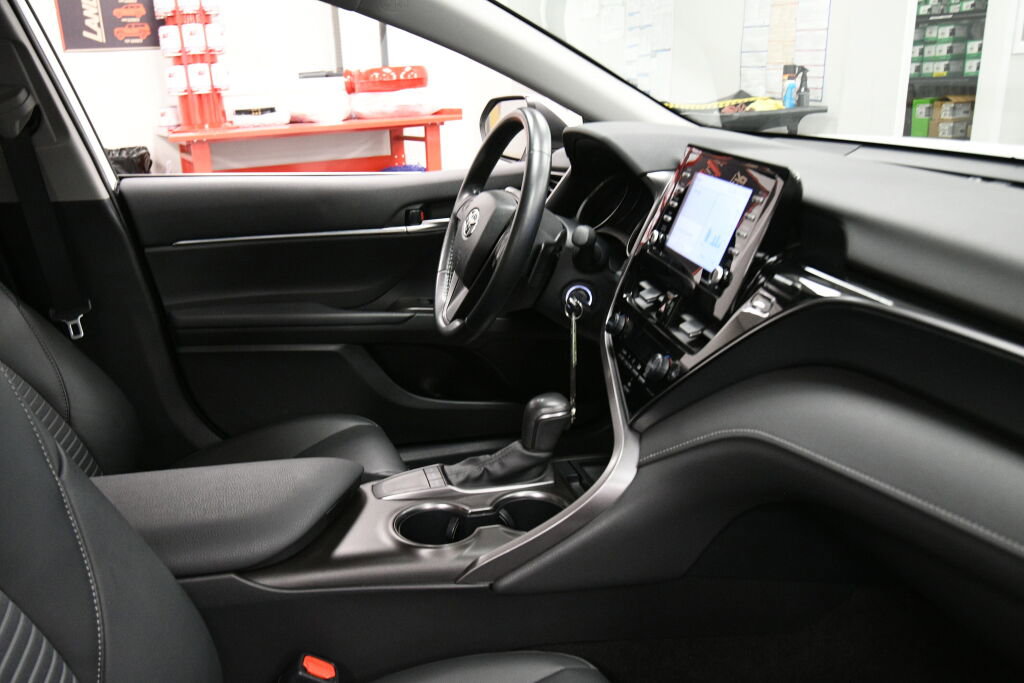 Certified 2024 Toyota Camry SE image 27