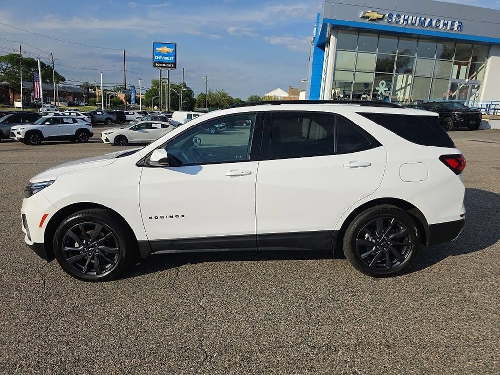 Used 2023 Chevrolet Equinox RS AWD/4WD image 6